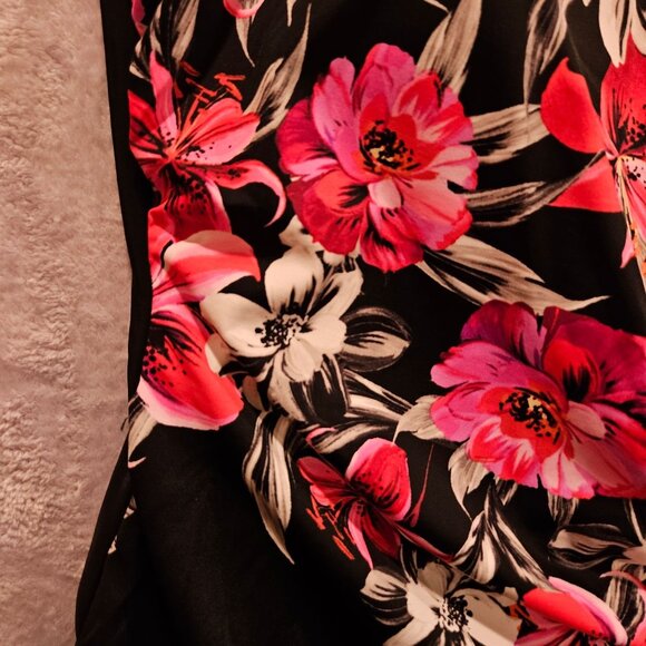 Croft & Barrow One Piece Swimsuit Womens 16 Floral Skirted gather Bright Pool - Picture 5 of 16